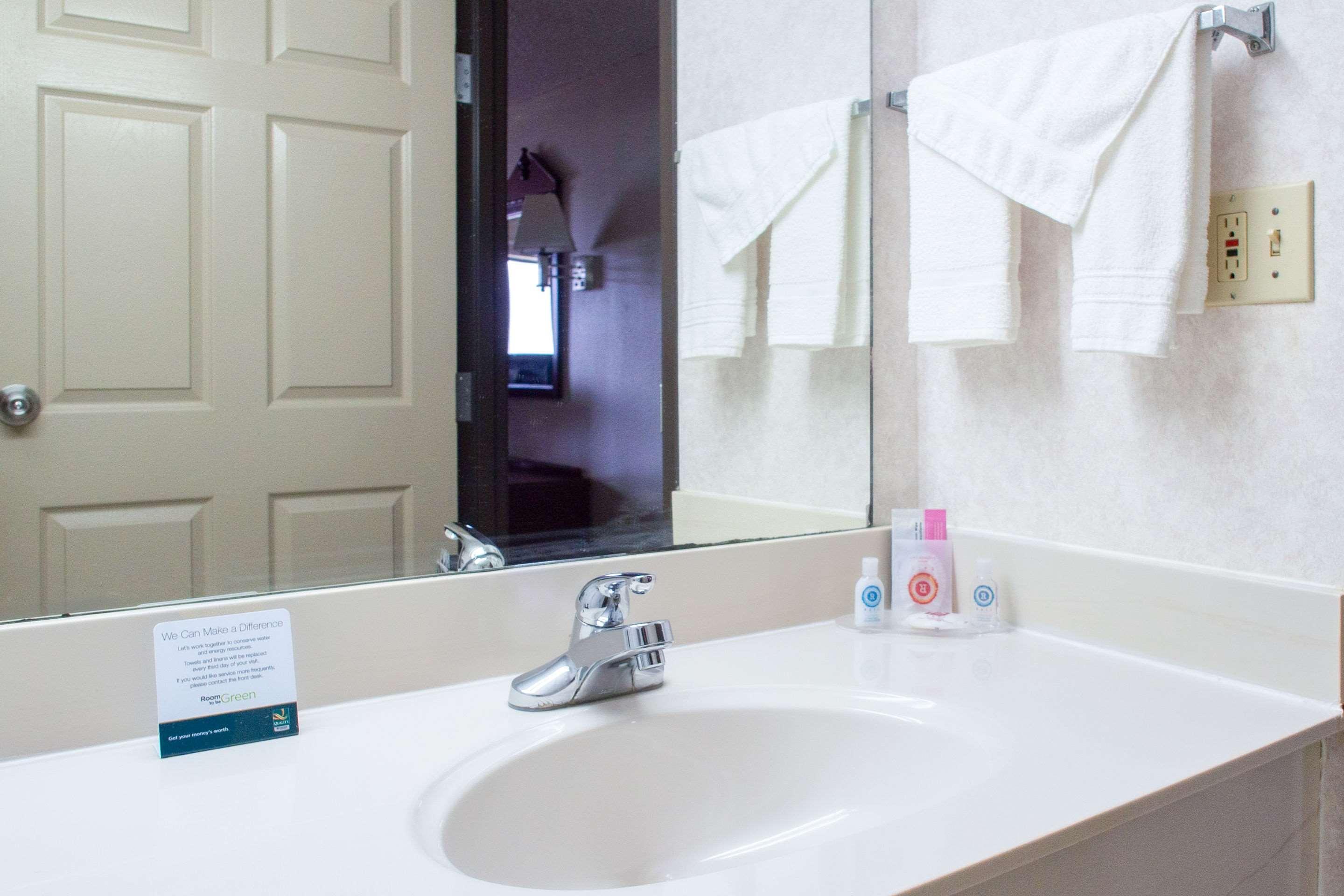 Quality Inn Moore - Oklahoma City Dış mekan fotoğraf